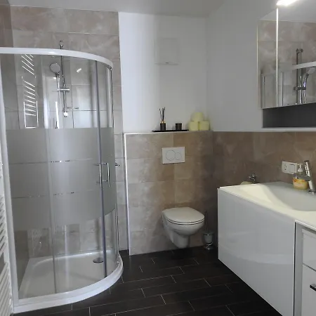 Bergschloessl * גולדג